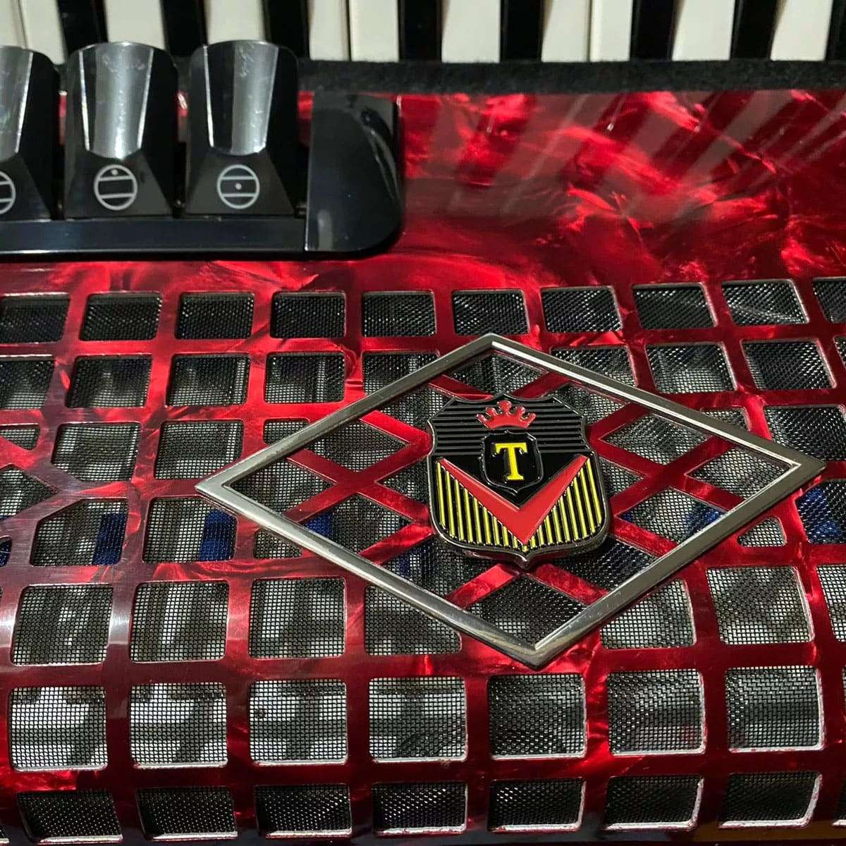 Acordeon Todeschini 120 Baixos Vermelho 7W827
